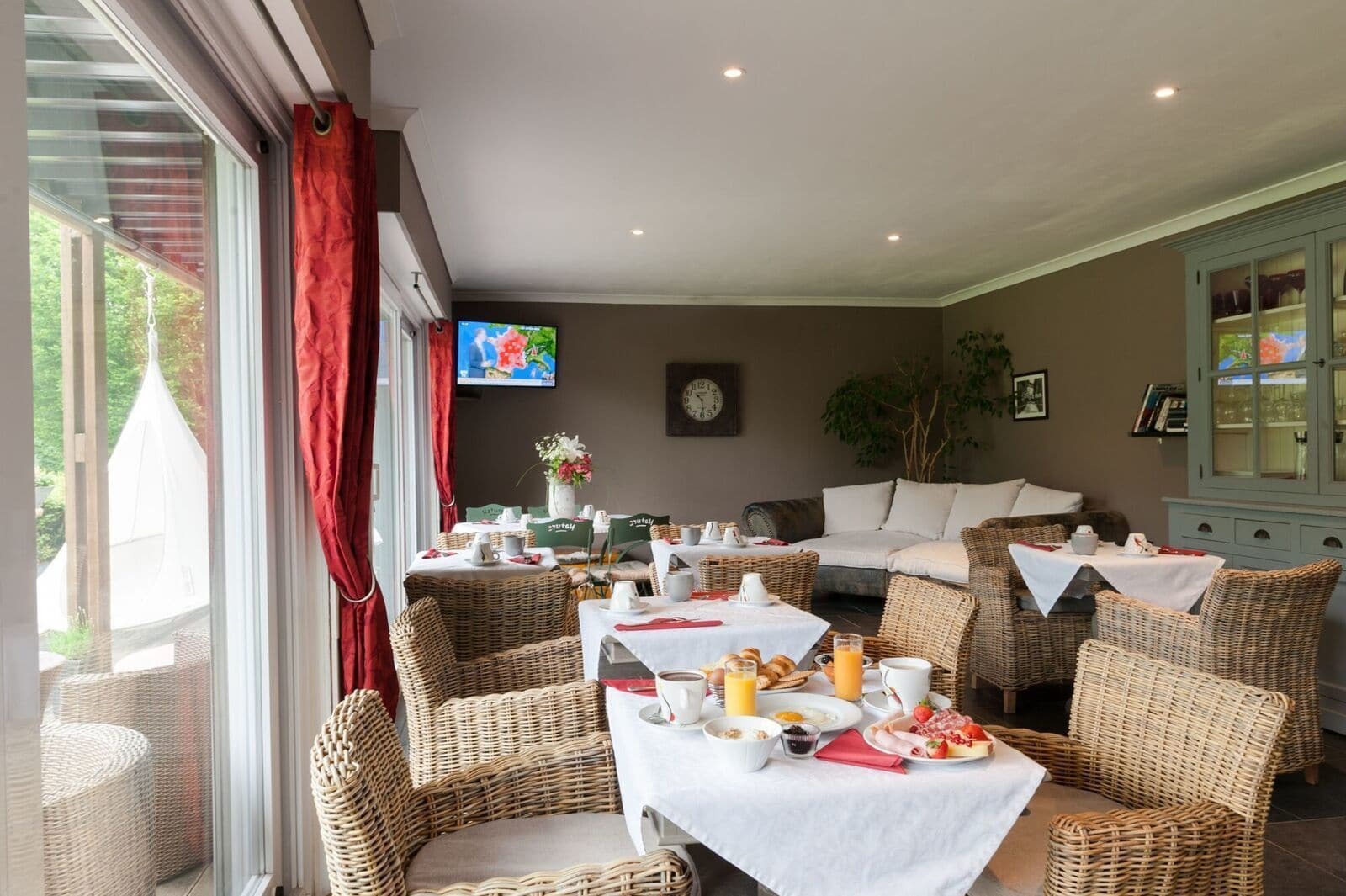 Hotel Les Jardins D'ulysse, The Originals Relais 3*